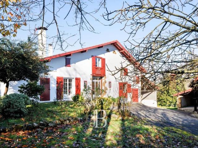 Maison de campagne exclusive de 427 m2 en vente Saint Palais, France