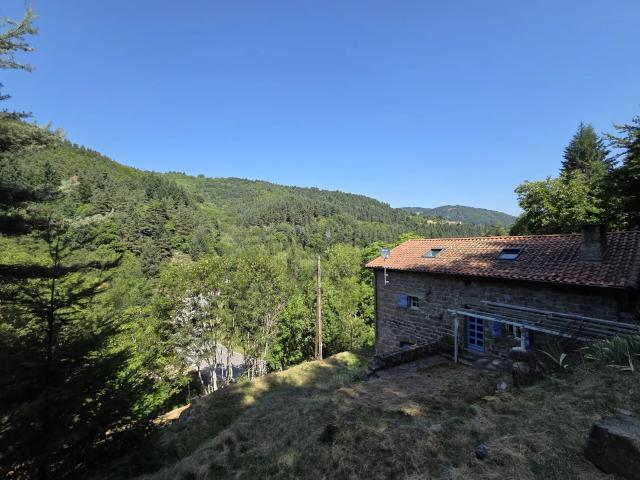 Maison de campagne en pierre