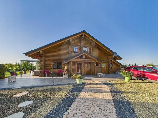 Maison de campagne en Vente à Gouraincourt