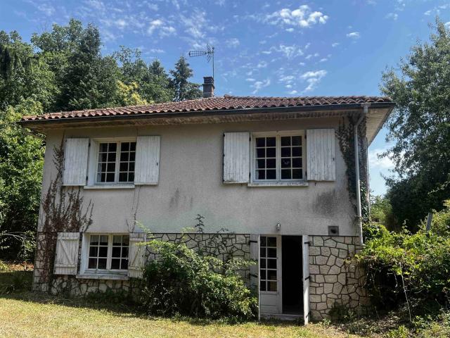 Maison De Campagne Ideal Chambres D'hotes 152m² Chirac
