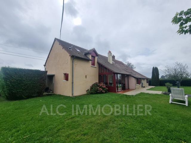 Maison de campagne sur le secteur du MELE SUR SARTHE