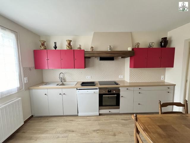 Maison de campagne sur sous sol