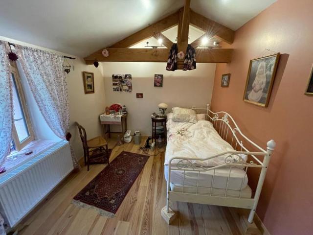 Maison de campagne sur 2,5 ha à l'abri des regards