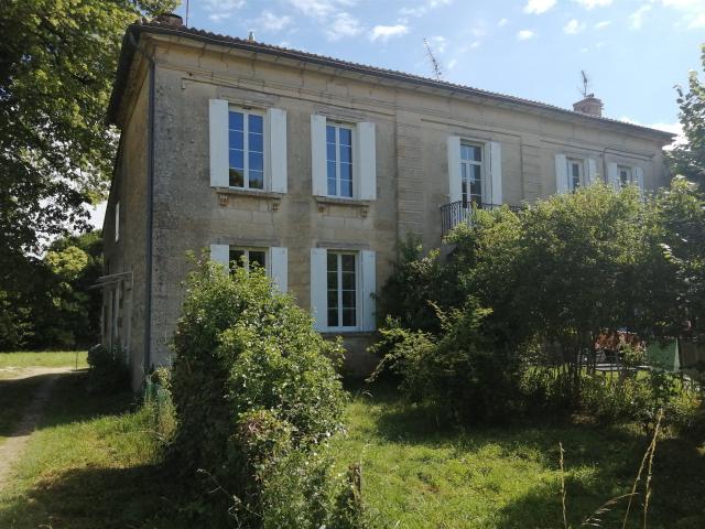 Maison De Maitre Proche Bordeaux 330m² Moulon