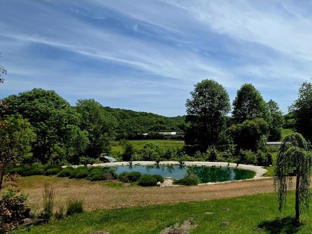 Maison de campagne, rénovation soignée, vue et terrain avec. 286m² Saulieu