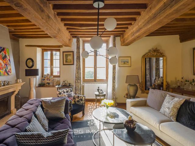 Maison de caractère au cœur de Charolles 242m² Charolles