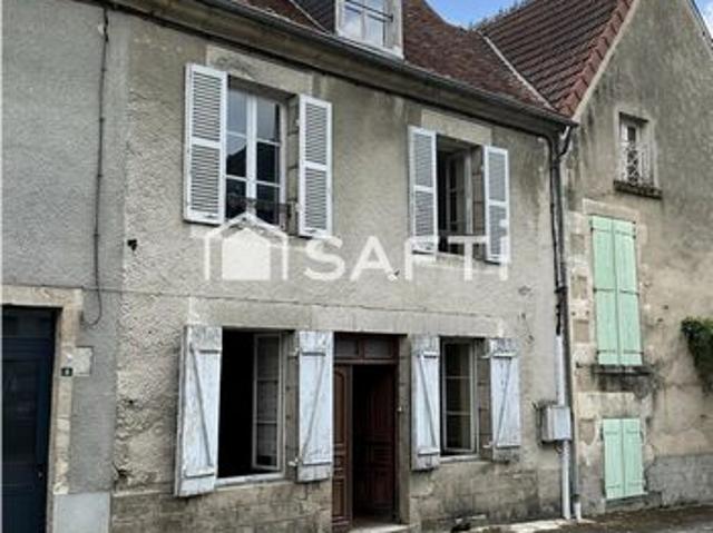 Maison de caractère au cœur du village
