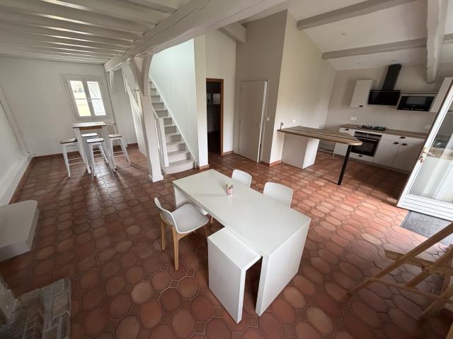 Maison de caractère au calme