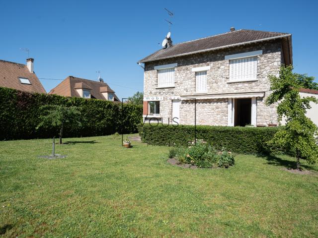 Maison de caractère au coeur de Sartrouville