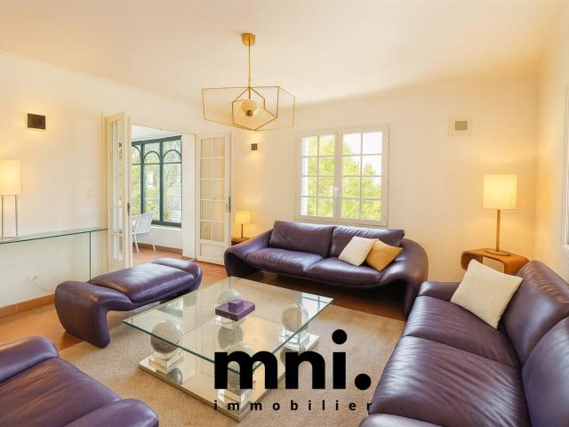 Maison de caractère avec dépendance 266m2 habitable 266m² Evenos