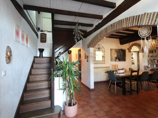 Maison de caractère avec dépendance professionnelle 294m² Maubourguet