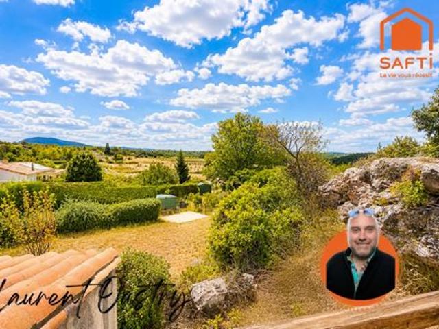 Maison de caractère avec vue panoramique et grand terrain à Assignan