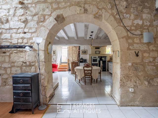 Maison de caractère à flanc de coteau