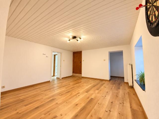 MAISON DE CARACTERE A LOUER 3 CHAMBRES JARDIN GRANGE