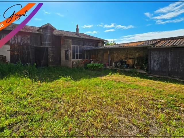 Immeuble potentiel 170 m² + atelier 88 m² – Centre Souvigny – Projet investisseur