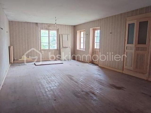 Maison de caractère à rénover Ancien hôtel restaurant