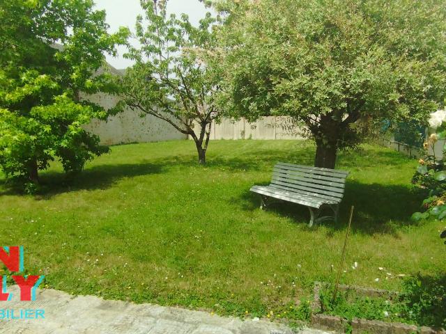 Maison de caractére centre de Bonneval 120m2 environ