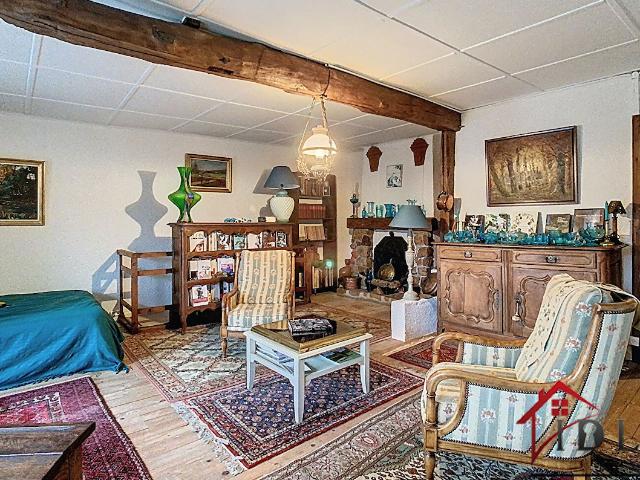 Maison de caractère datant de 1820 213,85 m2 Terrain de