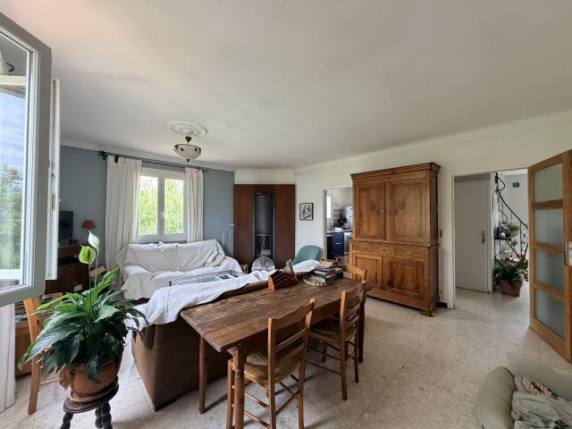 Maison de caractère de 148 m2 sur un parc boisé de 7 000 m2