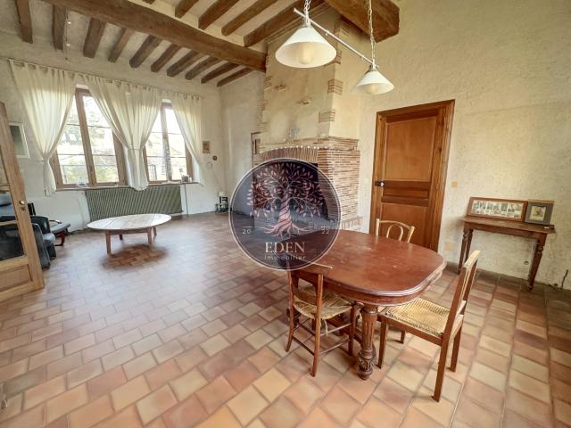 Maison de caractère de 172m2 secteur calme et prisé