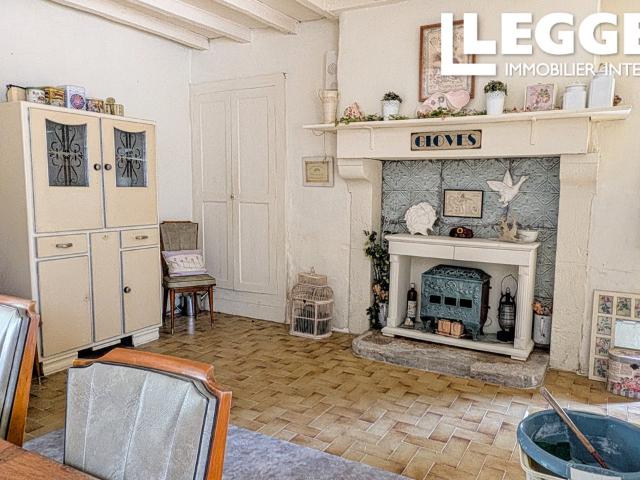 Maison de caractère et terrain attenant pour chevaux
