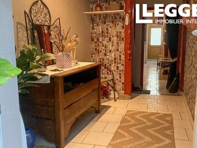 Maison de Caractère Économe en Énergie avec Appartement Indépendant au Cœur de la Gascogne