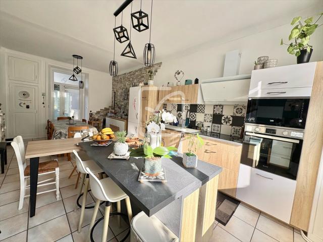 Maison de caractère en centre ville 140m² Tulle