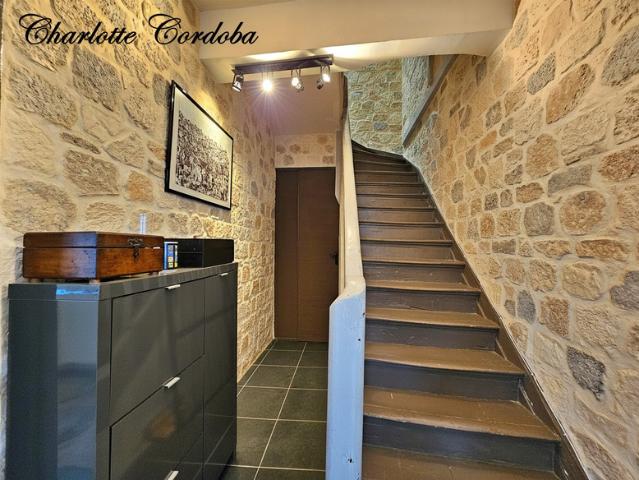 Maison de caractère en pierre – Volumes généreux au cœur de Sérignac sur Garonne