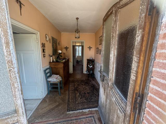 Maison de caractère en pierre avec ses 2 tours de 152 m2 et. 152m² Cazes Mondenard