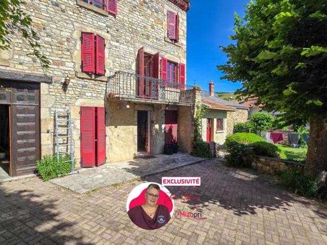 Maison de caractère en pierres, 152 m², Jardin, terrasse et dépendances, proche Issoire