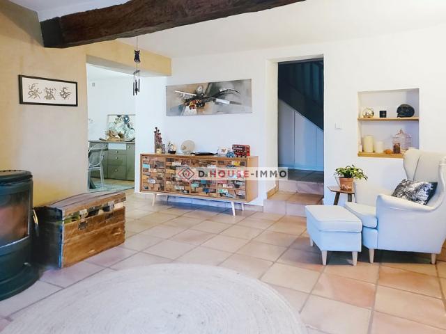 Maison de caractère en pisé avec espace bien être, piscine intérieure et vue sur le Vercors
