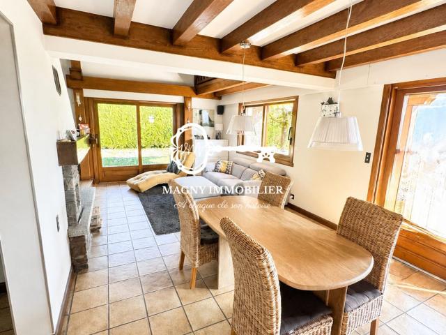 Maison de caractère entre Thyez et Cluses avec beau potentie. 140m² Thyez