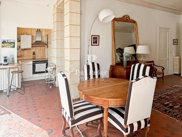 Maison De Caractère Familiale Avec Jardin Et Garage Aux Port. 168m² Bordeaux