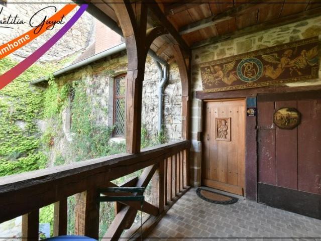 Maison de caractère rénovée avec vue sur la prieurale et jar. 215m² Souvigny