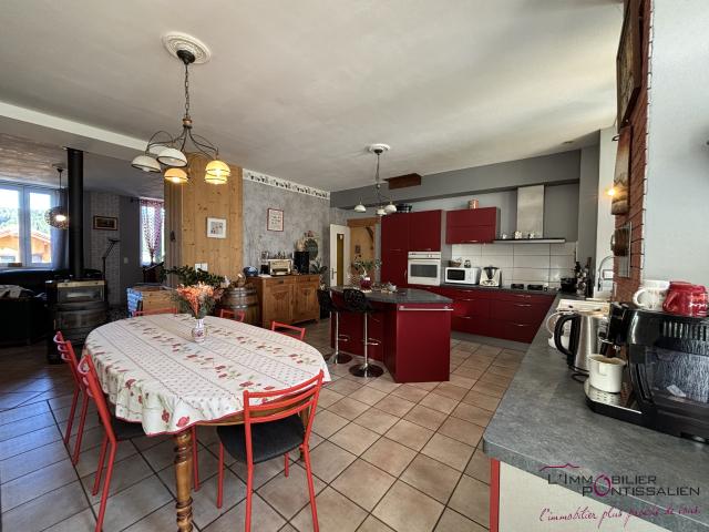 MAISON DE CARACTERE 200 M2 LONGEVILLES MONT D'OR