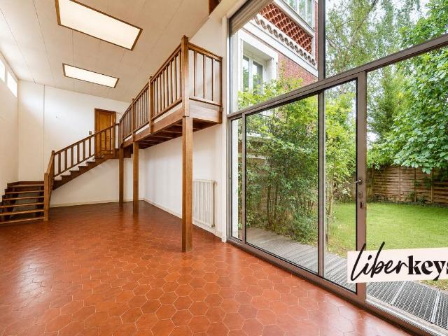 Maison de caractère 200m² avec jardin, sous sol et garage à. 200m² Livry Gargan