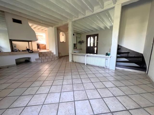 MAISON DE CARACTERE