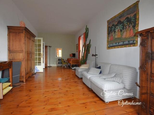 Maison de caractère – 233 m² – Fort potentiel – Sainte Sigolène