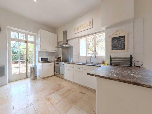Maison de caractère 396m² Bélarga