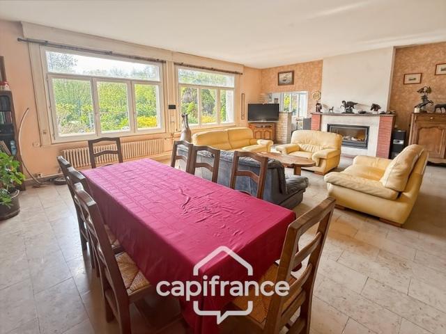 Maison de caractère – 321 m² habitables – Parc arboré – Sect. 320m² Thun Saint Martin