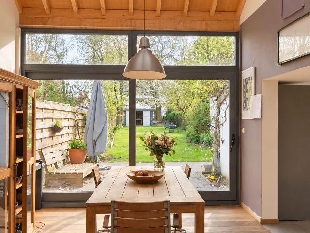 Maison de caractère 3 ch. + bureau avec jardin – Profondsart