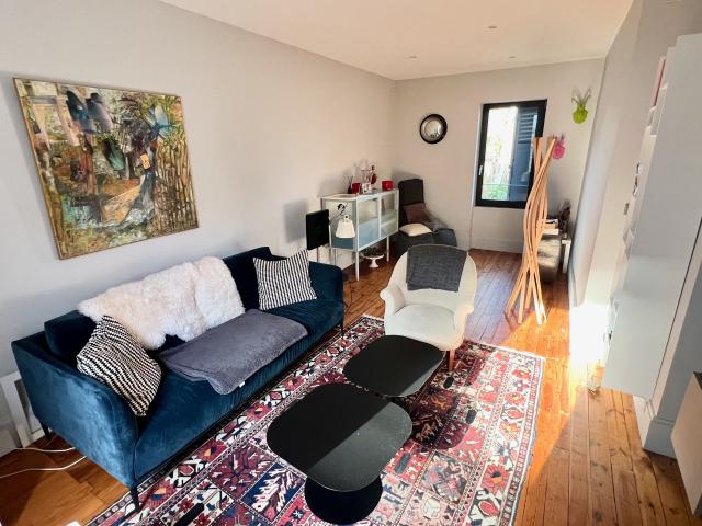 Maison de caractère 7 pièces 147,55 m2 avec jardin
