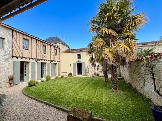 Maison de caractère