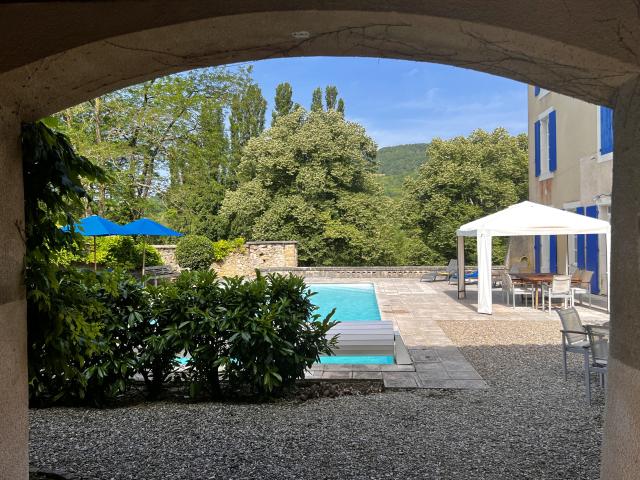 MAISON DE CARACTERE