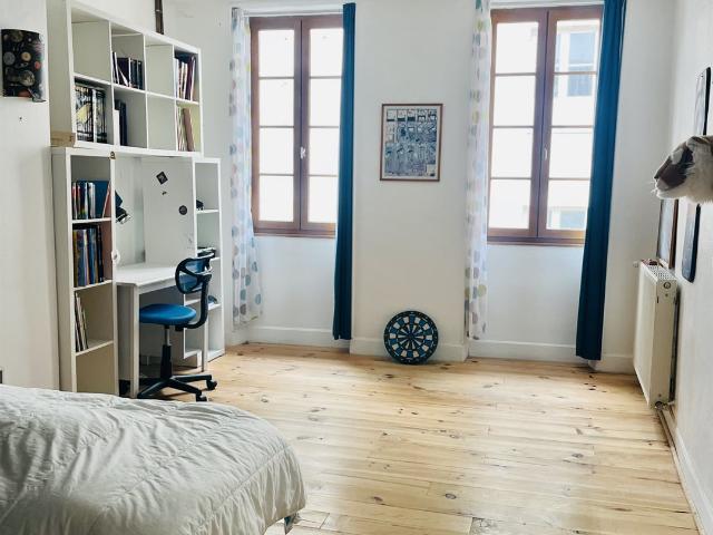 Maison de centre ville de 208 m2 avec jardin 208m² Gimont