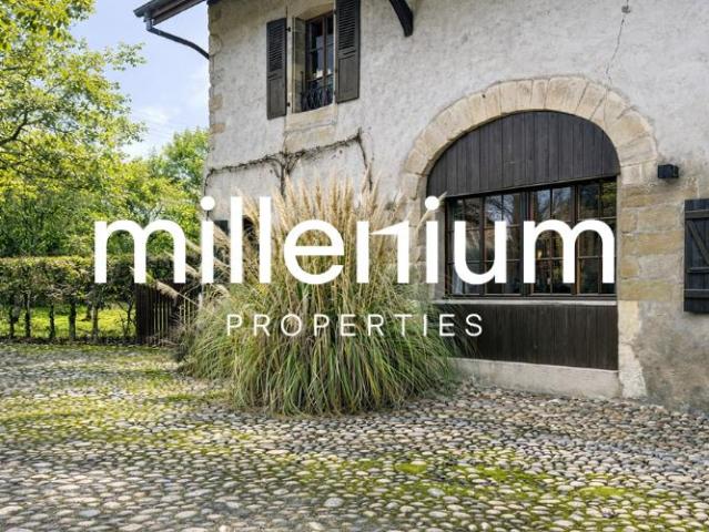 Maison de charme au cœur du village de Collex