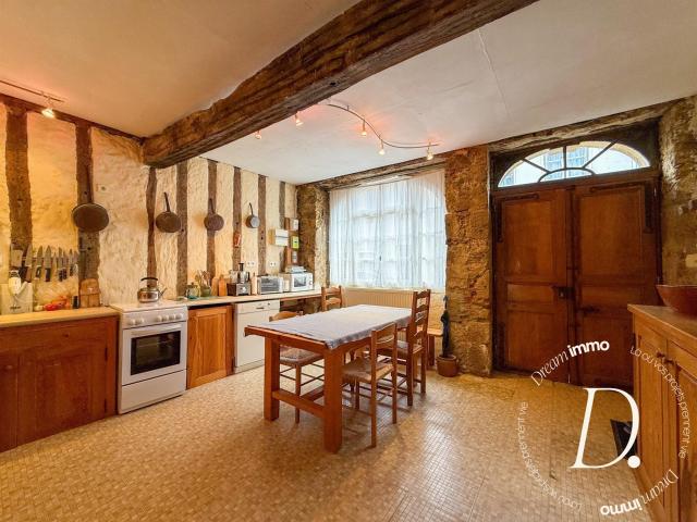 Maison de charme au coeur de Bassoues 240m² Bassoues