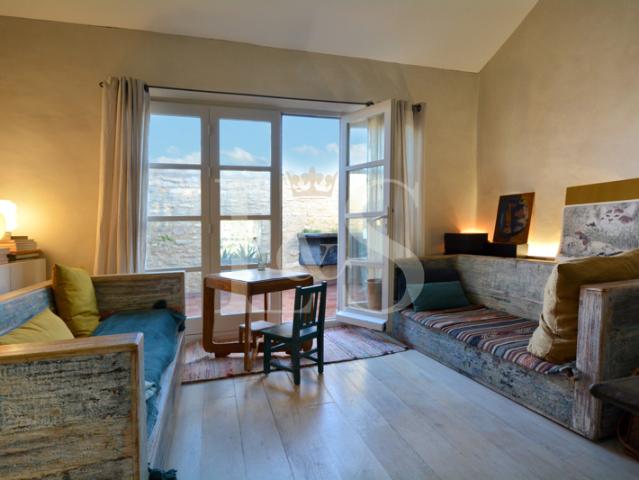 Maison de charme au coeur de Crillon le Brave, avec terrasse