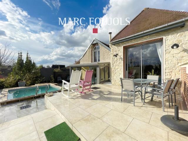 Maison de charme avec dépendance proche de Senlis 124m² Senlis