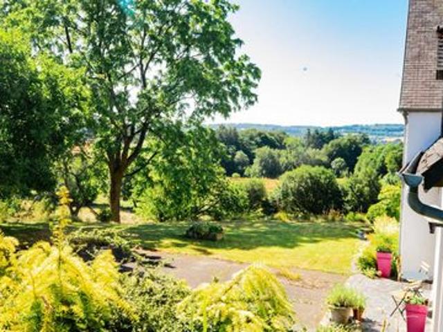 Maison de charme avec fort potentiel – 145 m² – Terrain de 1 558 m² – Sourdeval 50150